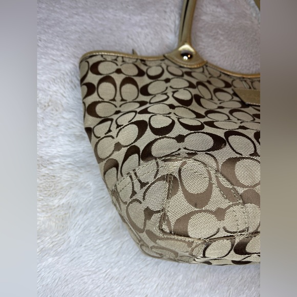 Coach Bleecker Signature Tote Gold Khaki - Picture 6 of 15